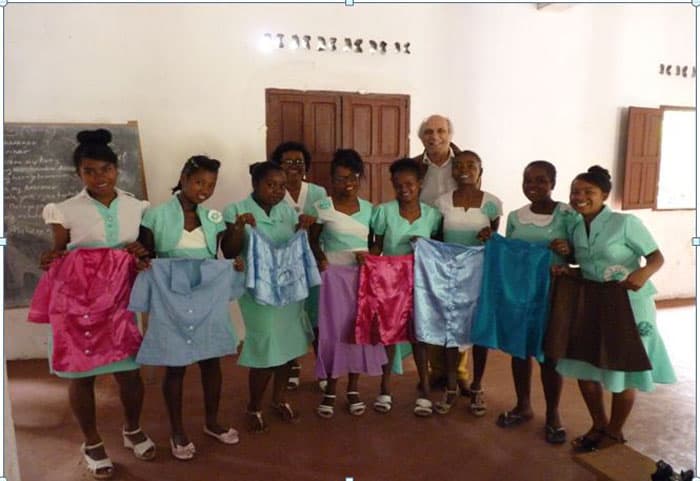 Juin 2017 : 2ème promotion atelier couture au Centre d’accueil Fanantenana